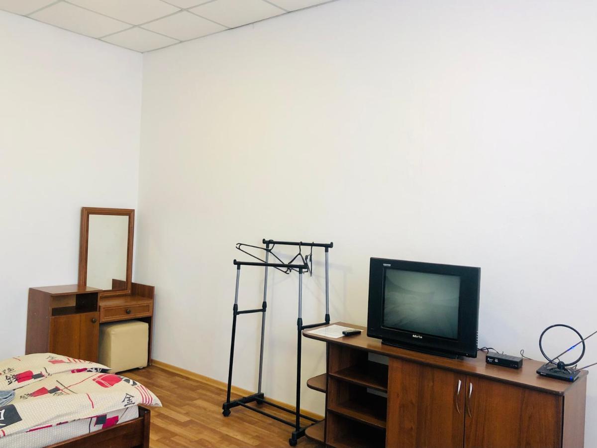 Отель Меридиан Zolotonosa Kültér fotó